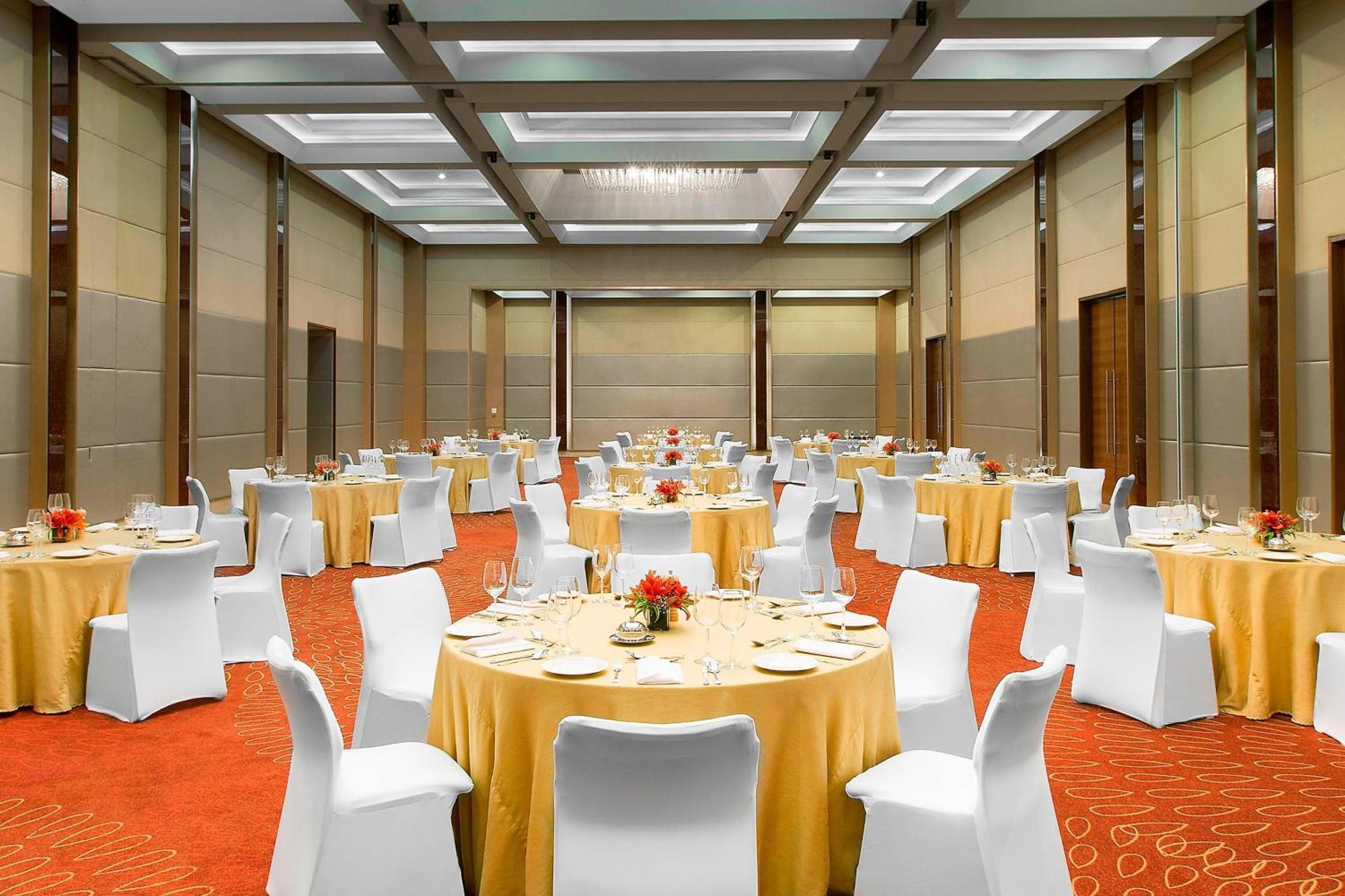 Sheraton Hyderabad Hotel Esterno foto