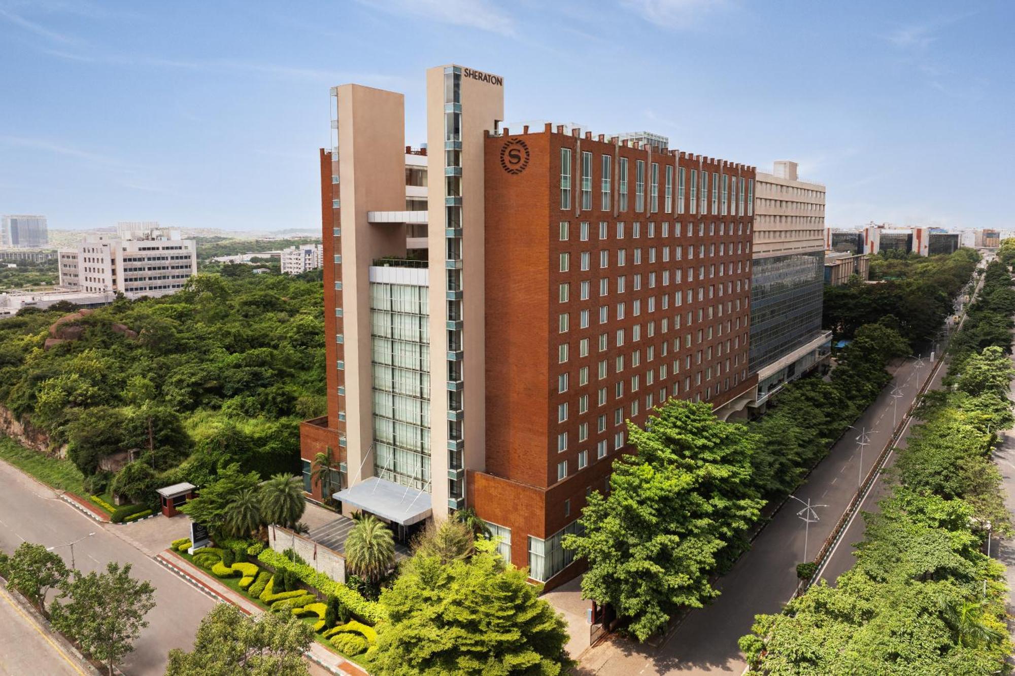 Sheraton Hyderabad Hotel Esterno foto